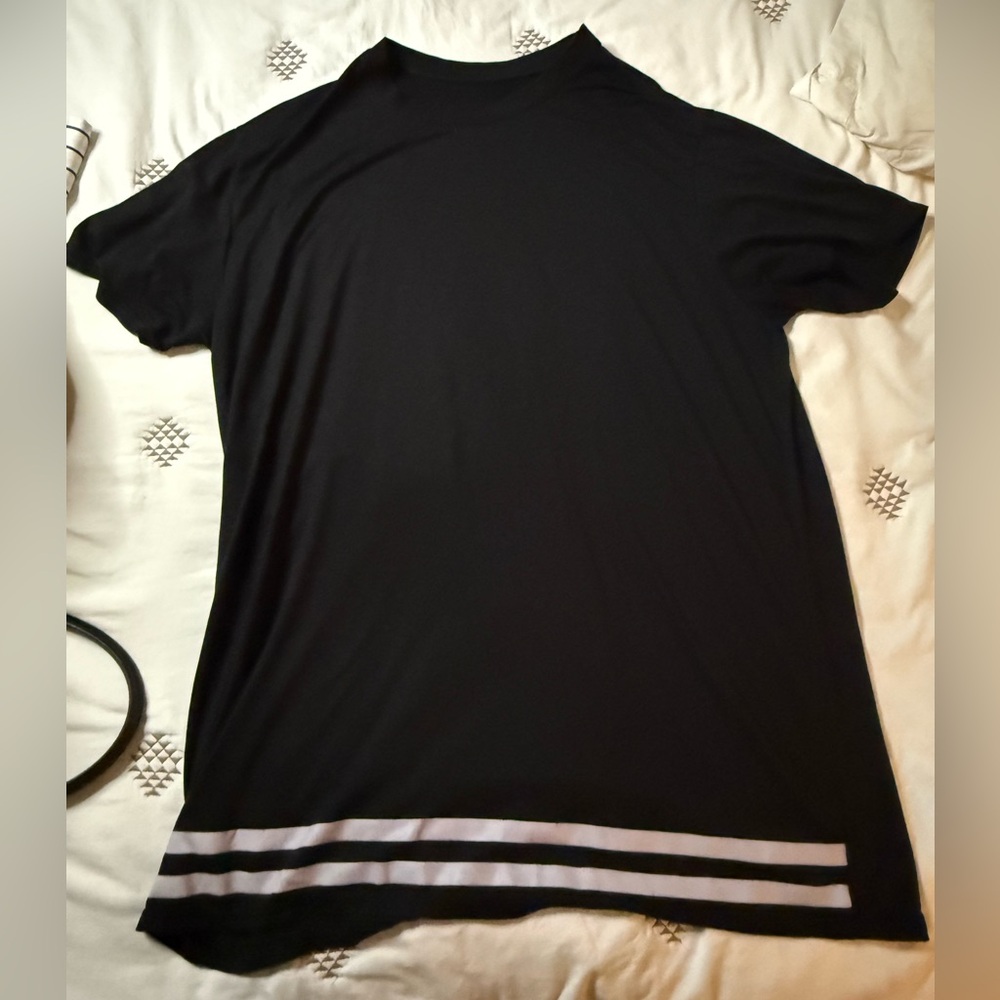 Super soft long shirt with stripes
